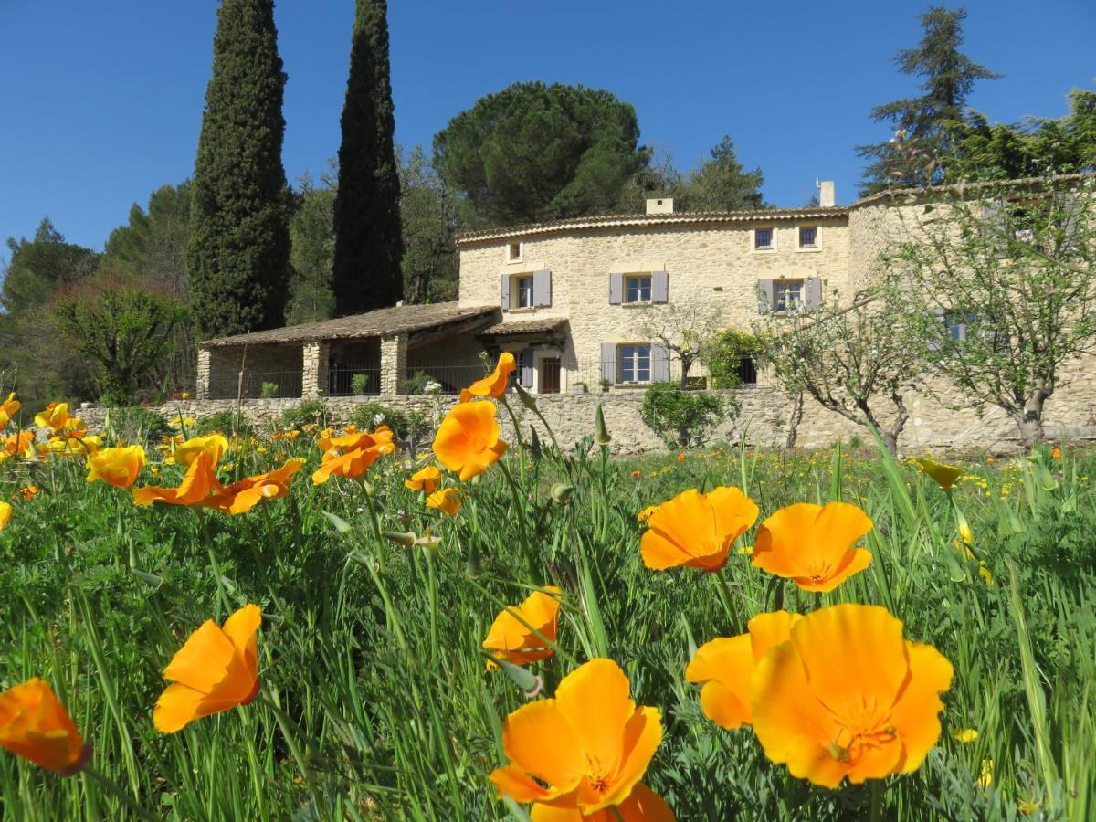 Bed and Breakfast Les Logis De Paban Crestet Exterior foto